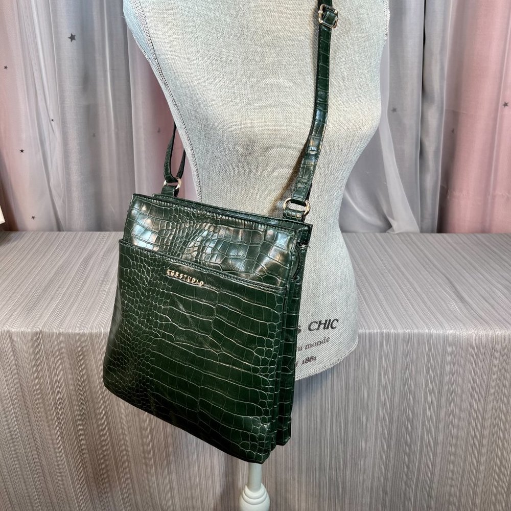 KGB STUDIO Green Vegan Cross Body Bag